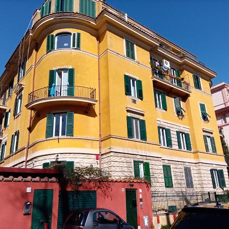 Отель Andenis Tiber House Рим Экстерьер фото