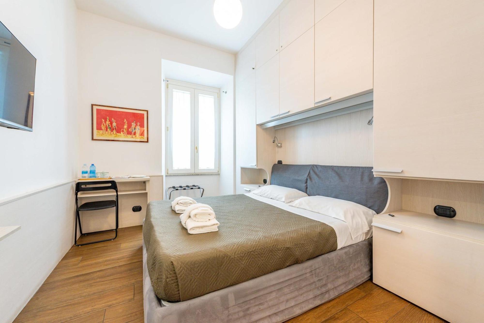 Отель Andenis Tiber House Рим Экстерьер фото