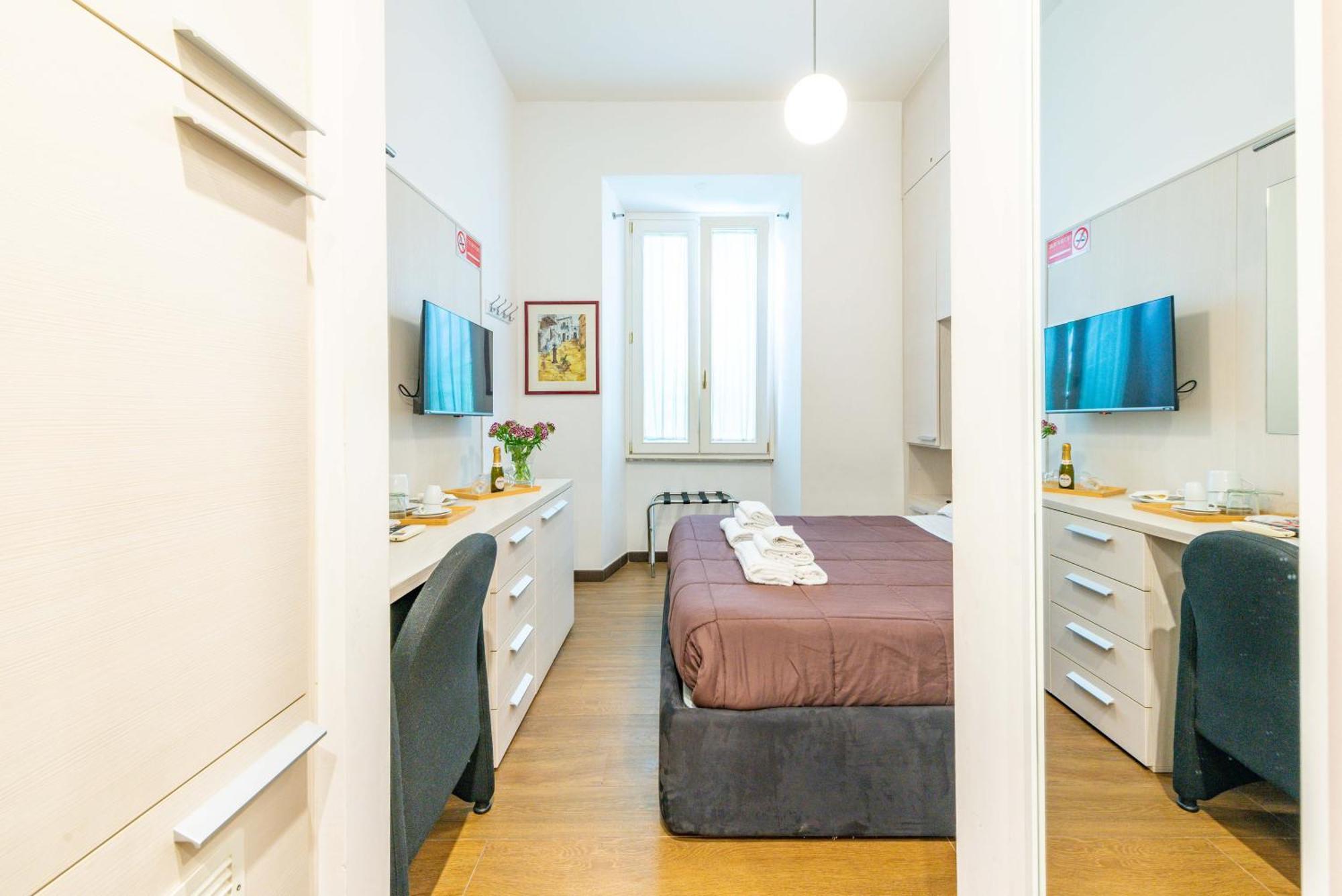 Отель Andenis Tiber House Рим Экстерьер фото